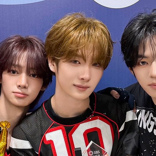 chumychuni's tweet photo. 어머 미친 영재 진짜 울었어............ https://t.co/2EHN9Xj2gM