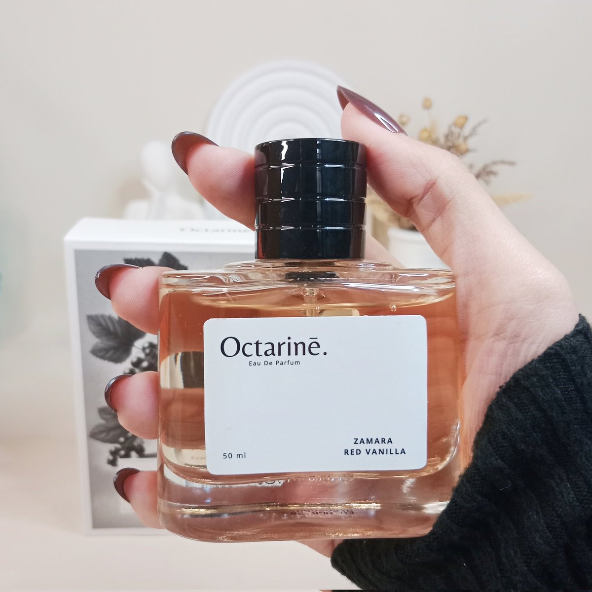 chalyfaa's tweet photo. ini yang paling aku suka
✨Zamara Red Vanilla✨
manis tapi ga bikin pusing, lama lama makin soft dan yang paling aku suka tuh ke tahanan nya GACOR parahh!! di pake ngampus dari pagi sampe malem masih nempel wanginya
mending buruan deh cobain sendiri‼️
🛒 https://t.co/Uhvjtg00yC https://t.co/aV0If2iN3f