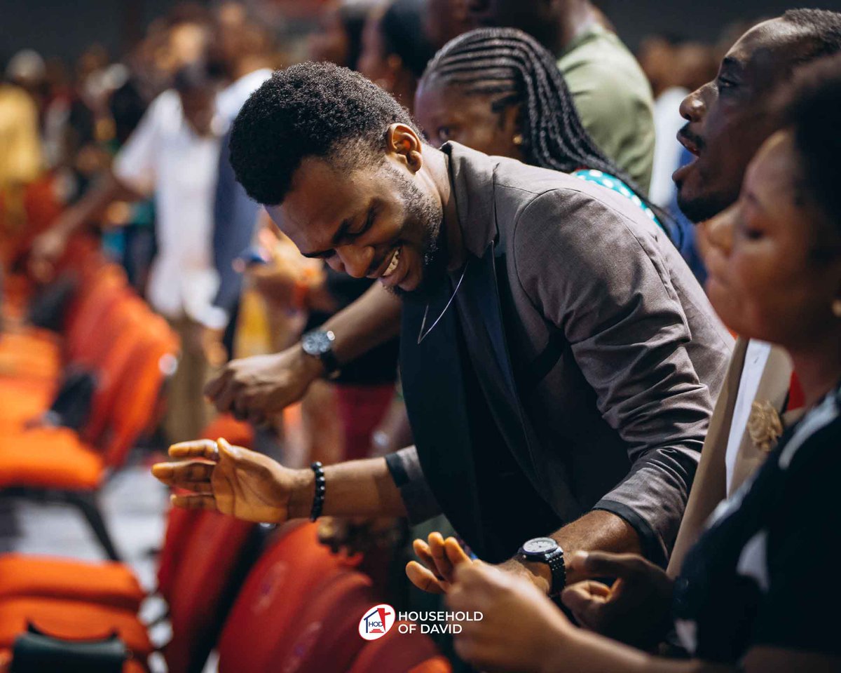 HODChurchNG's tweet photo. We came together with different stories and different expectations, but one thing remained the same: God met us all in His presence this morning as River of Life led us in Praise and Worship

#HouseholdofDavid #ThingsoftheSpirit https://t.co/XcFPaBFNj7