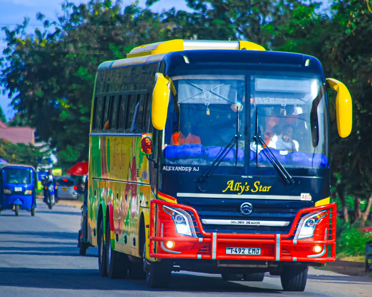 Allys_Star_bus's tweet photo. Hapa unasimama na rangi gani?
📍Musoma↔️ Dar 🟢
📍 Mwanza ↔️ Mbeya 🔵
📍Mwanza↔️ Dar/ Dom 🟠
📍Mwanza ↔️ Mpanda🟡
Kata tiketi yako kupitia https://t.co/EhQna4Ac9W
#LetsTravelTogether https://t.co/Bja4CrpiGI