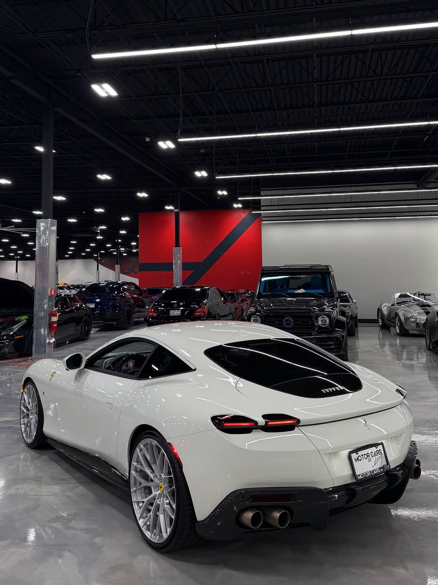 TheAutoHub's tweet photo. Ferrari Roma https://t.co/nlcEmi2Rfg
