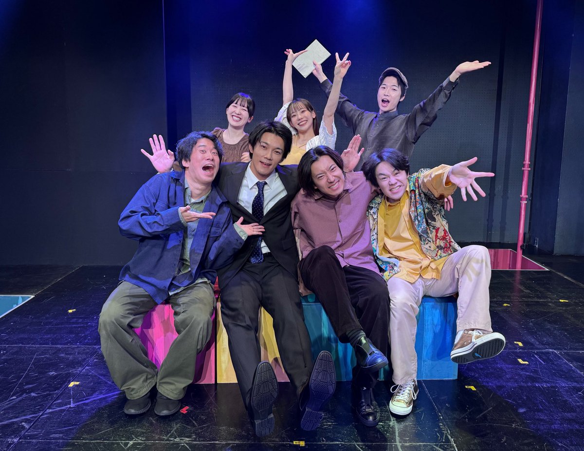 ofkyo's tweet photo. #おぶちゃおとこたち 

全公演終演しました。
ご来場いただき本当にありがとうございました！

改めてこの作品を預けてくださった岩井さん、
そしてこのキャストとスタッフで挑ませてもらえたことに心から感謝です。

だいすきな仲間たちとまた会えるように
これからも精進します！ https://t.co/cqczT9HO4k