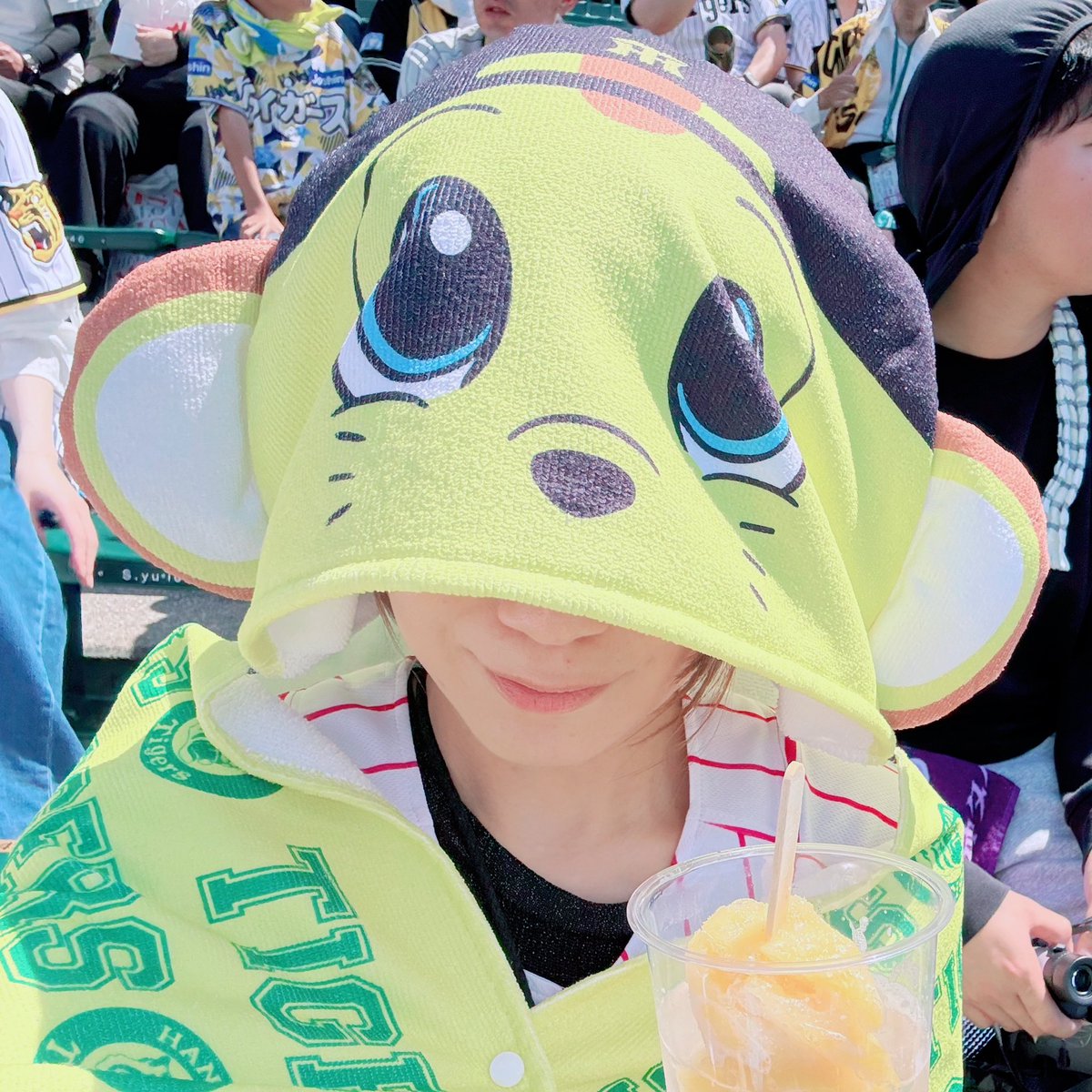 mayutora05's tweet photo. とらほー🐯
キー太のなりきりタオルが役にたった！ https://t.co/8Cii5jotuN