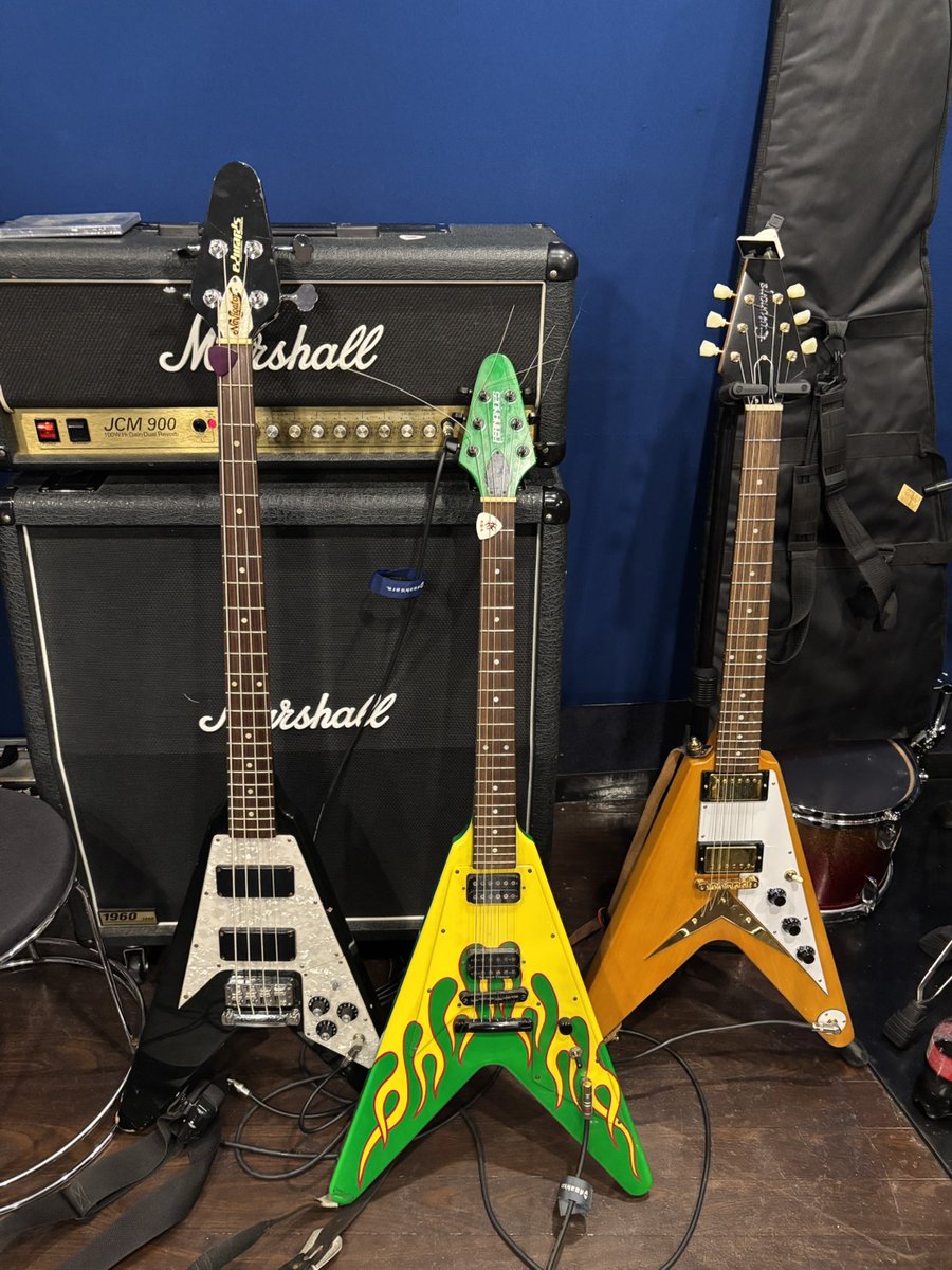 INDIANHi1997's tweet photo. 2026年7月20日(祝・月) ​at 二十年ぶりの新宿 LOFT！
に向けてはじまりました。まずは、コードやタイミングを1つ1つ確認しながら。せーの！で音を奏で、合わすだけで楽しいのよね。 https://t.co/TOHCTbqlSk