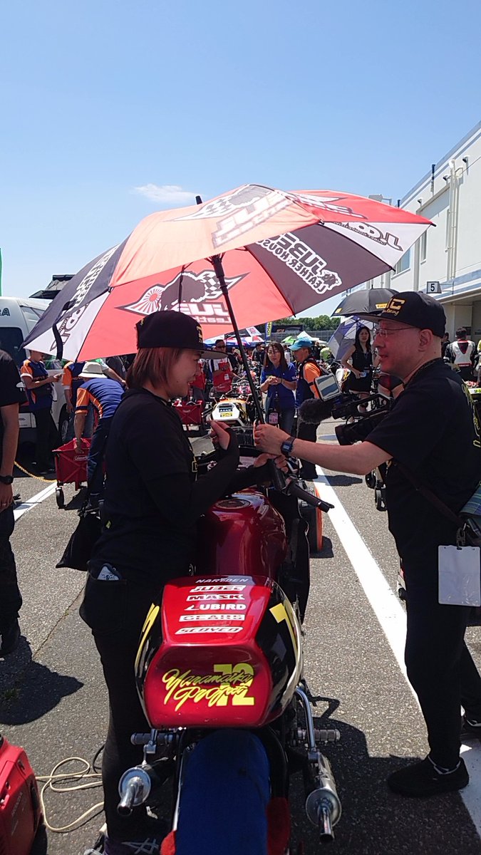 daishin_racing's tweet photo. 応援して頂いた皆様
ありがとうございました🙇
YouTubeでの映像で
どのように伝わってるかは
わかりませんが
結論はZERO2の決勝は
ストレート転倒により
赤旗のちレースキャンセル
になりました。 https://t.co/OsvxfAisJ0