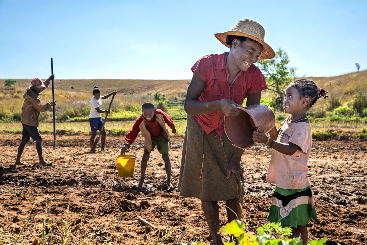 Operation Smile tweet media