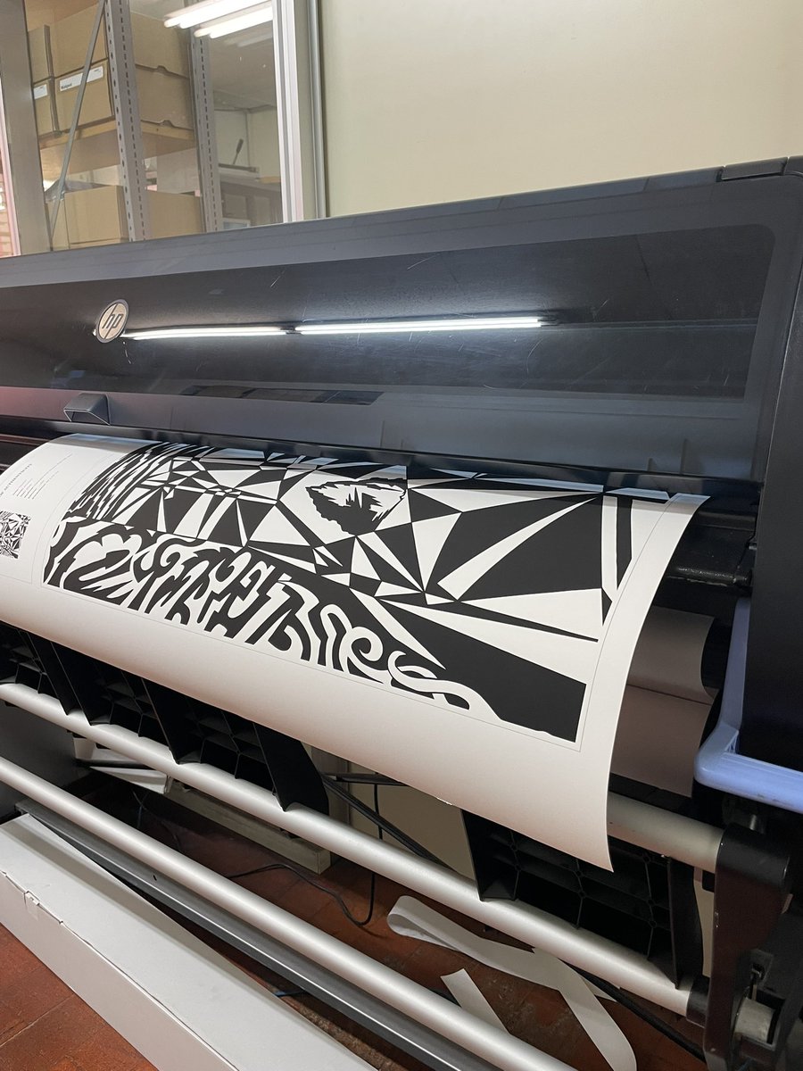 DimitroART's tweet photo. New 50×70 print in progress.
Studio work, careful packaging, limited edition.

#art #fineart #dimitro https://t.co/tBTxXtR5n7
