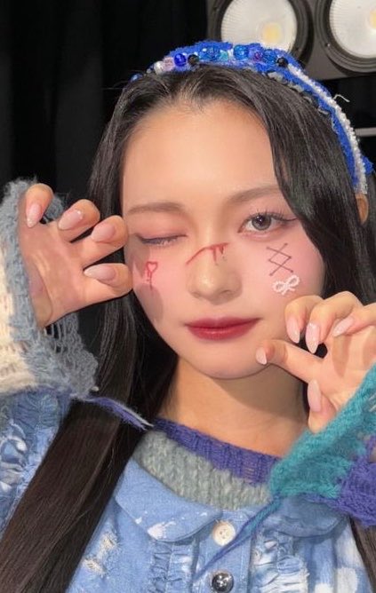 Jisei tweet media
