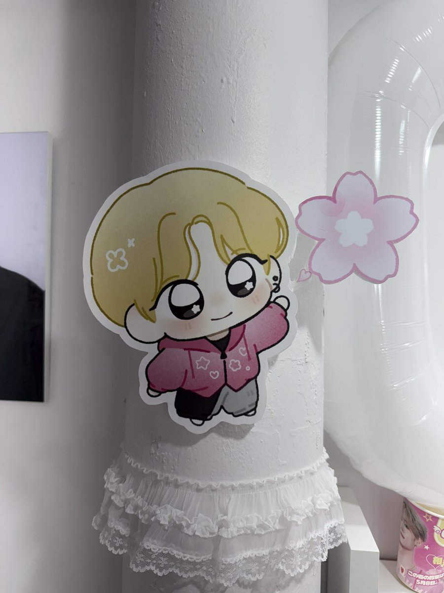 KIYOO_0000's tweet photo. 디피 나눔 물품 목록입니다!
18:00부터 나눔 시작 예정이니 많이 와주세요💗 (트레카는 덤으로 드릴게요😉) https://t.co/ufCA5jdmIA