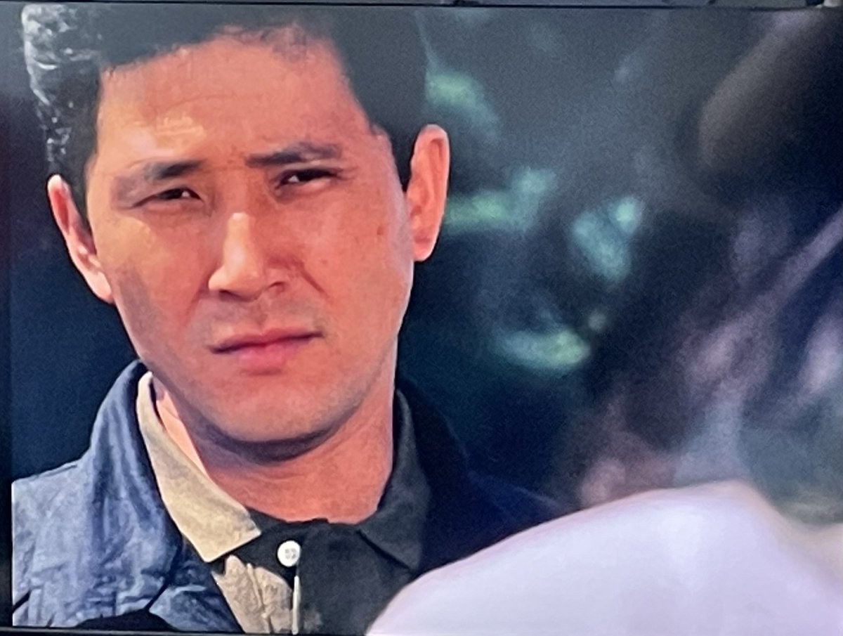 usasa55's tweet photo. 台詞のない時の表情の美しさにハッとさせられ、主人公たちのどうにもできないもどかしさ、やりきれなさが切ない余韻を残してくれました。まさに映画のような２時間ドラマでした　#雨の日の訪問者 https://t.co/BKEga6JXGw
