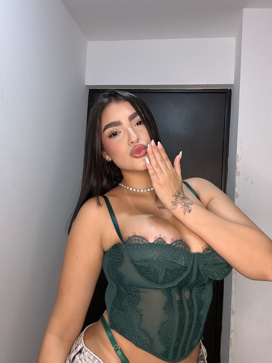 Cata15___'s tweet photo. 💚 https://t.co/qLBolq6QUJ