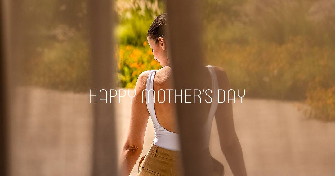 SantoCollection's tweet photo. Celebrating the women who turn moments into memories.
Happy Mother’s Day!

#Santorini #MothersDay #Celebration https://t.co/cYVcLUGrp1