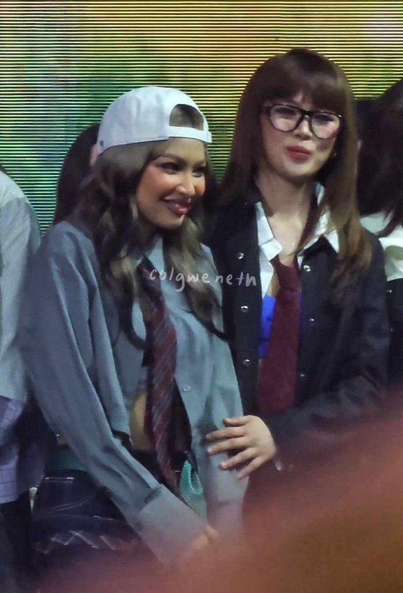 mostlystacey's tweet photo. cutie colet &amp; poganda maloi OH MY GOD I AM NOT OKAY!!! https://t.co/EyLiz2HBrg