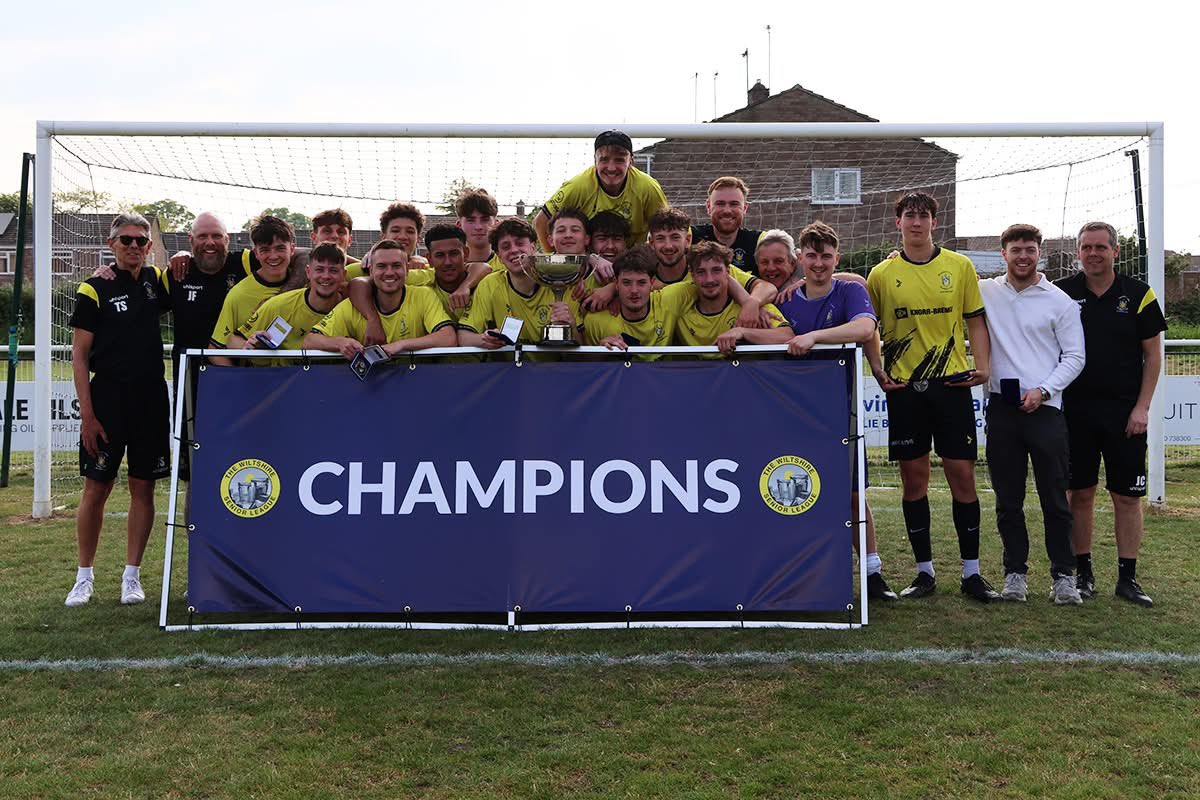 Melksham Town Reserves tweet media