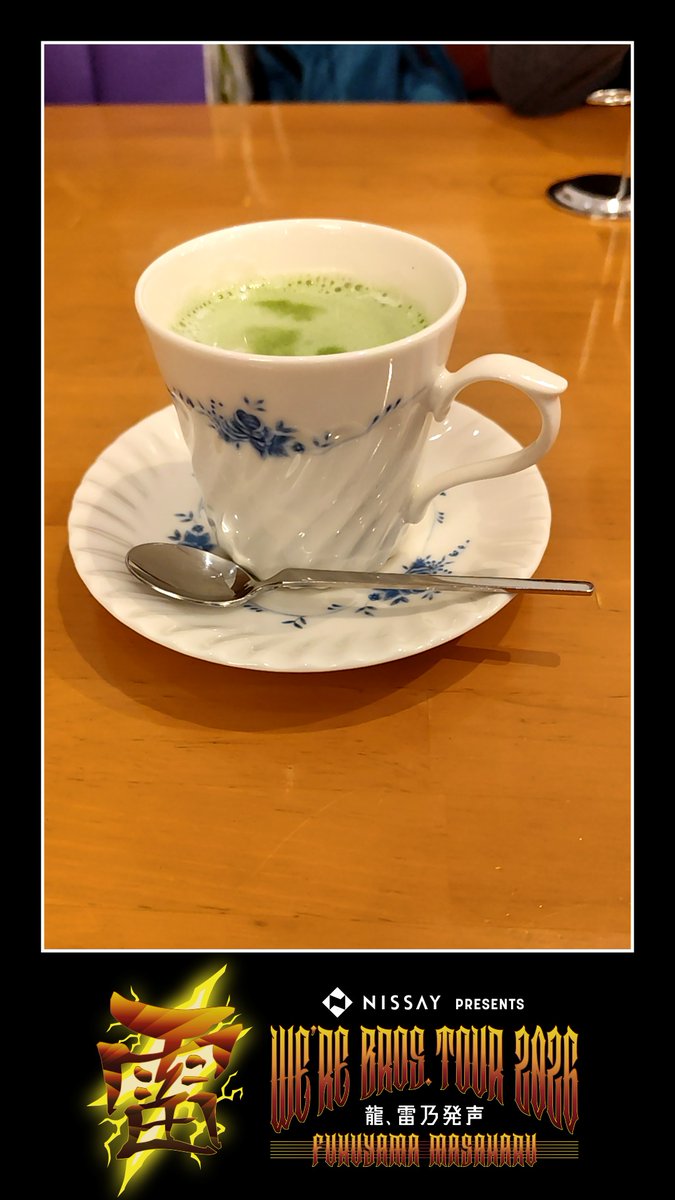 ヨシベー tweet media