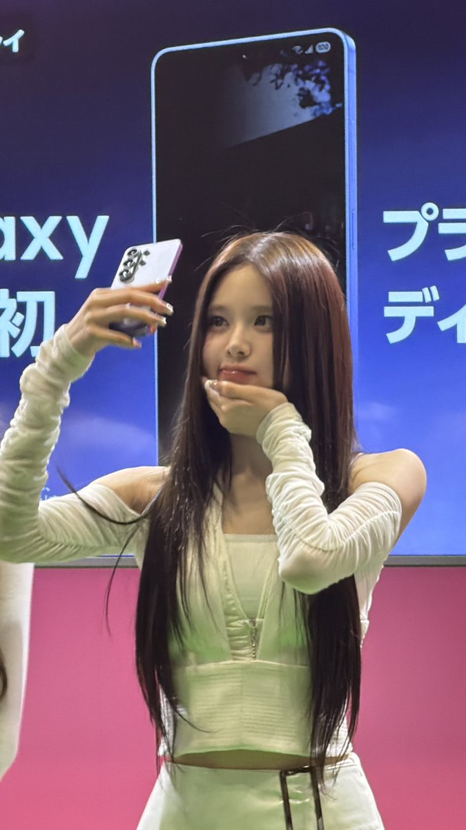 マニスター tweet media