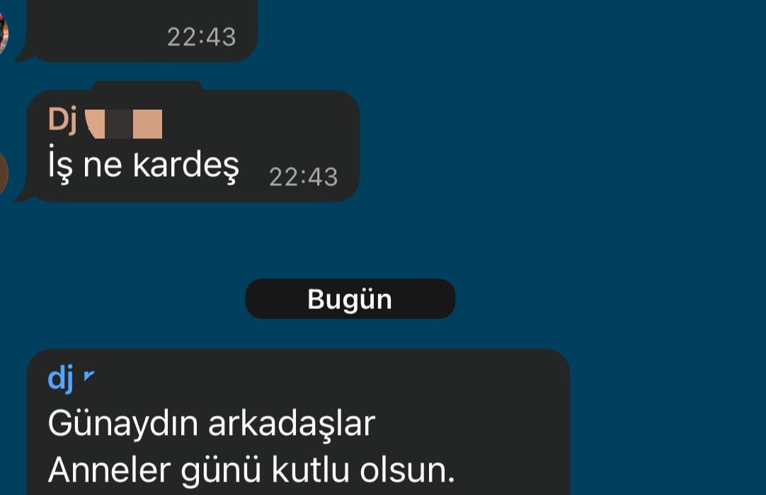 dbublin's tweet photo. @BardaVuran adam sadece erkeklerin olduğu event grubunda anneler günü kutladı az önce sjdjjd https://t.co/FR8U1YrQkc
