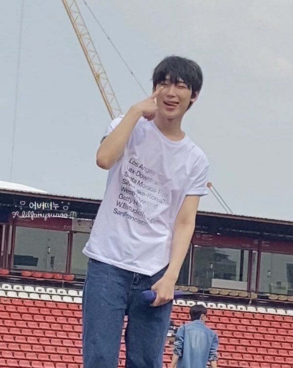 𐙚⋆어버떠누 ໒꒱ྀི⋆ ˖˚ tweet media