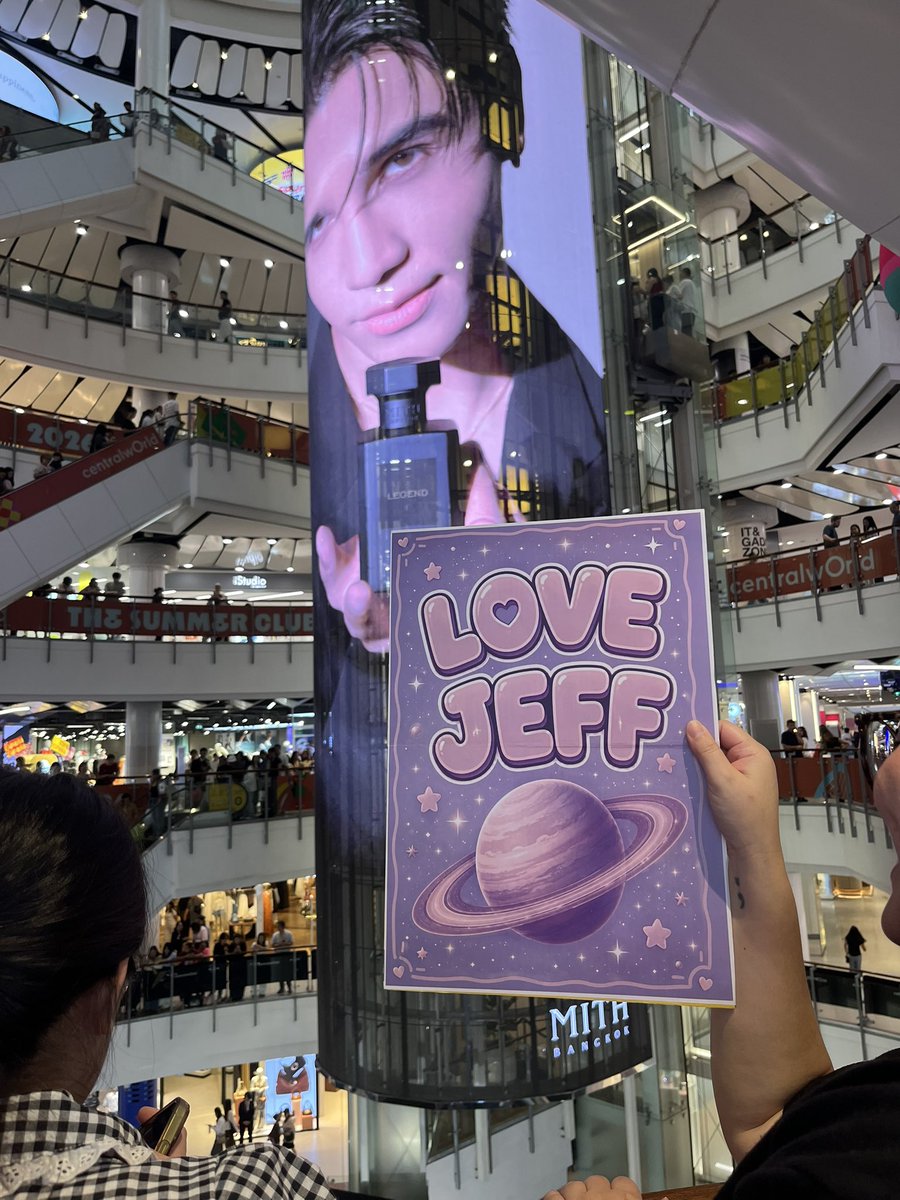 kmm12_rawan's tweet photo. #MITH #MITHBANGKOK #MITHPERFUME #MITHXJEFFSATUR #JEFFSATUR
#AlbertoMorillas. #𝕃𝕠𝕧𝕖 𝕁𝕖𝕗𝕗 𝕊𝔸𝕋𝕦ℝ Ǿ ⋆｡ﾟ𖤐⋆｡ﾟ⋆｡☾ ﾟ #Saturdaysss #jeffsatur @jeffsatur jeff_leb_jelly https://t.co/DbILTaWXtF