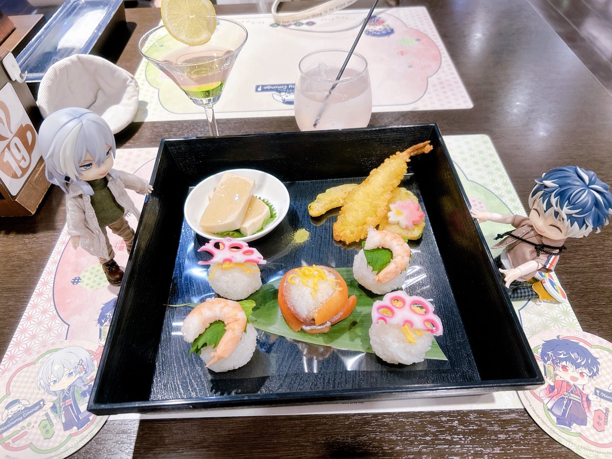 kotoha_ym's tweet photo. りばぁれ茶屋行ってきたよー
ドリンクも食事も美味しかった😋
デザートまではおなかいっぱいで行けなかった💦 https://t.co/xNUxzmT5ny