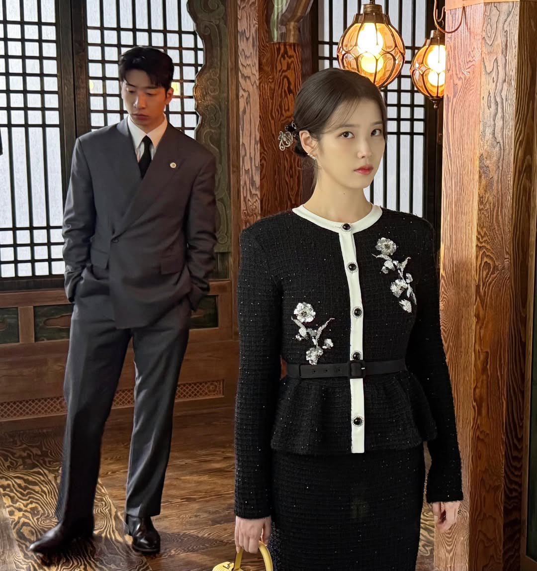 yu subin instagram update with byeon wooseok, iu and dir. park junhwa!