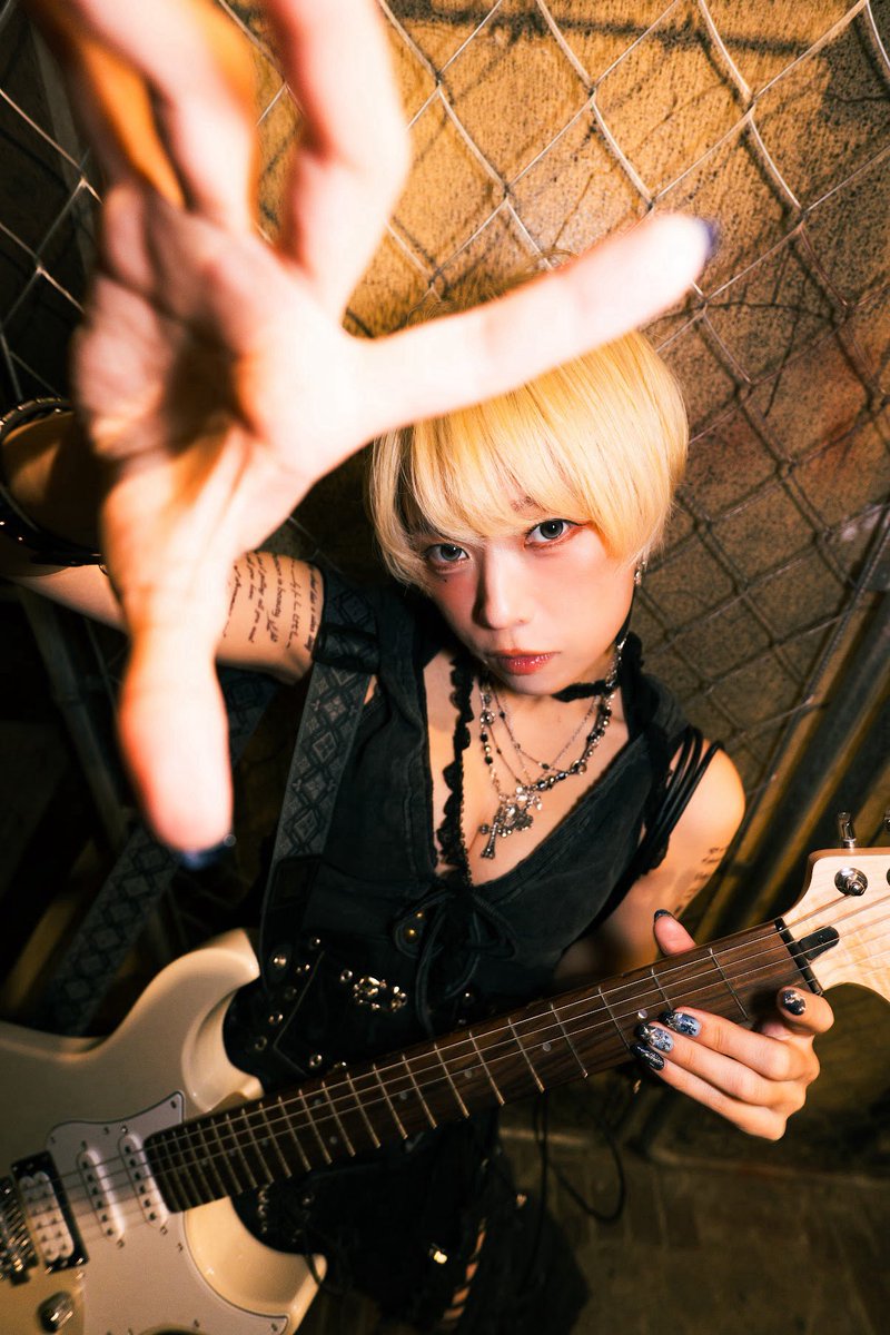 猫都りさ🐱ぶろんどver. tweet media