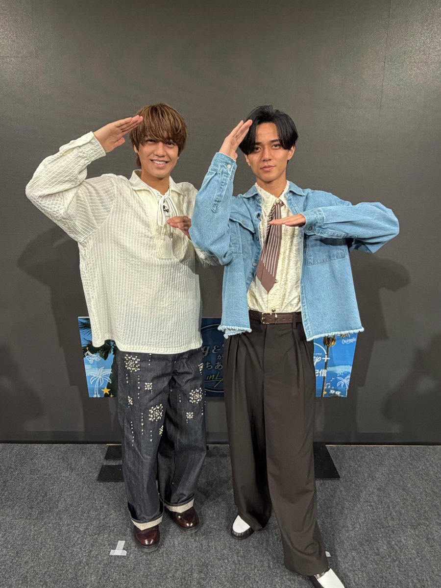 アサデス。公式 tweet media