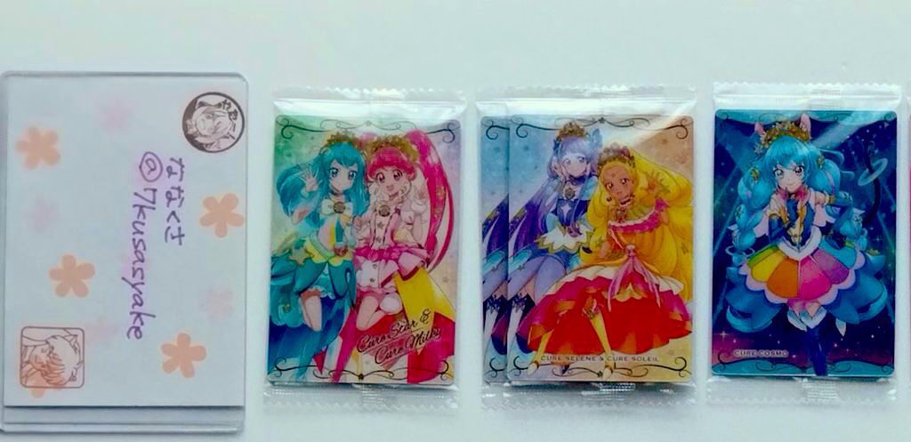 ななくさ tweet media