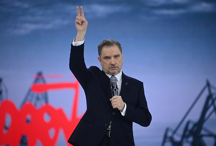 Przypominajka leci drodzy patrioci !!🇵🇱🇵🇱🇵🇱🇵🇱🇵🇱
Za 10 dni pokażemy zdradzieckiemu rządowi , naszą wielką  siłę !!
Piotr Duda zapowiedział na 20 maja br. ogólnopolską manifestację  w Warszawie - w samo południe, na Placu Zamkowym .
Stańmy tam razem z "Solidarnością". 🇵🇱✌️
Wszyscy,