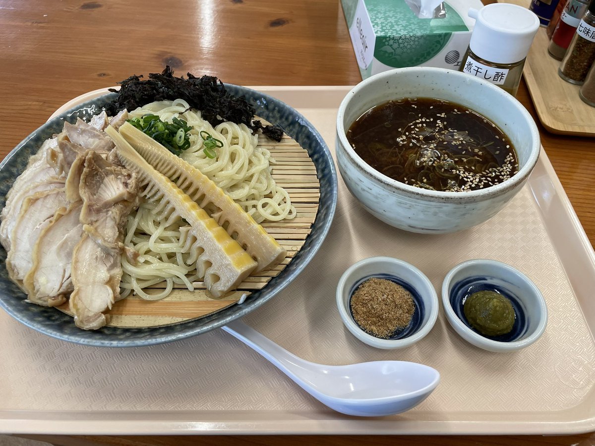 nowrivernow's tweet photo. 麺屋シキ@色麻町
冷鯛ブラック中華そば　つけ麺ver
鯛だし中華醤油　つけ麺ver

2週連続でシキさんでつけ麺‼️
毎度サービスありがとうございます🙇
つけ麺ぶっとびます‼️みんなもっと食べて欲しい🤣オススメ。 https://t.co/biQk7a7Obm