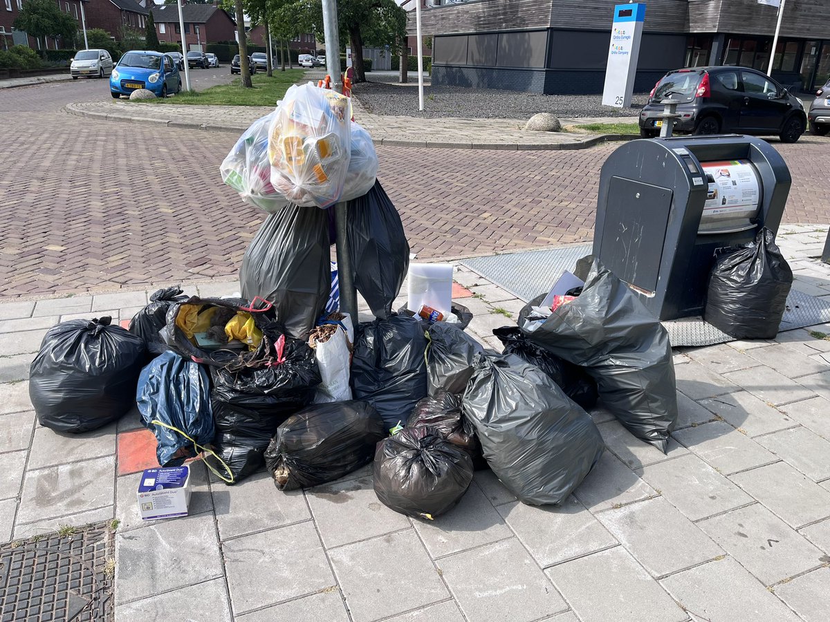 Afvaldumping Hengelo tweet media