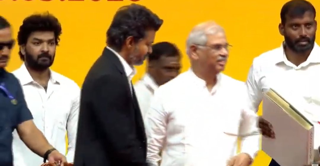 முத்து tweet media