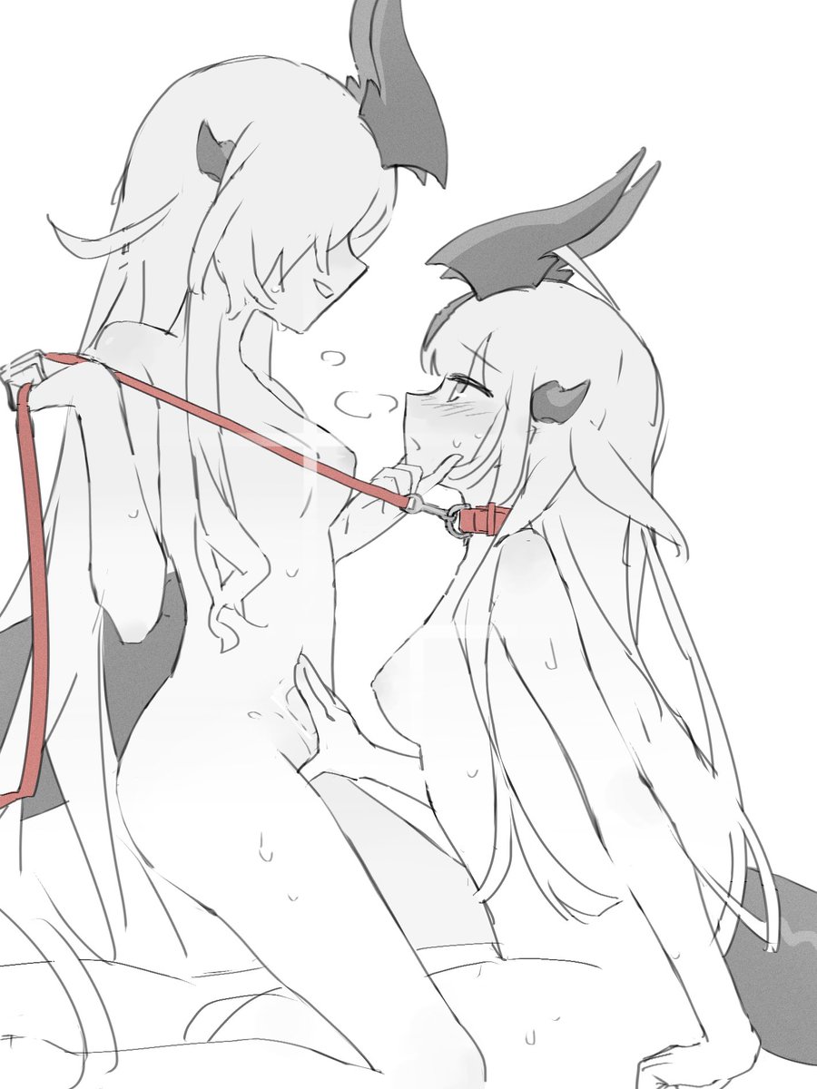 マ tweet media