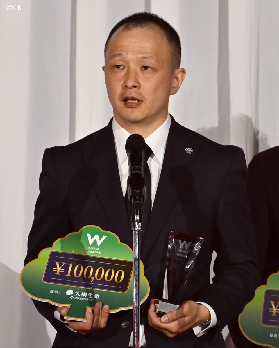 CougarsHightech's tweet photo. /
PICK UP PHOTO📸✨
\
W LEAGUE AWARDS 2025-26
受賞式での選手たちの様子🏆
#Wリーグ
#日立ハイテククーガーズ
#女子バスケ
#OneTeamOnePride https://t.co/qo3JWpHExd
