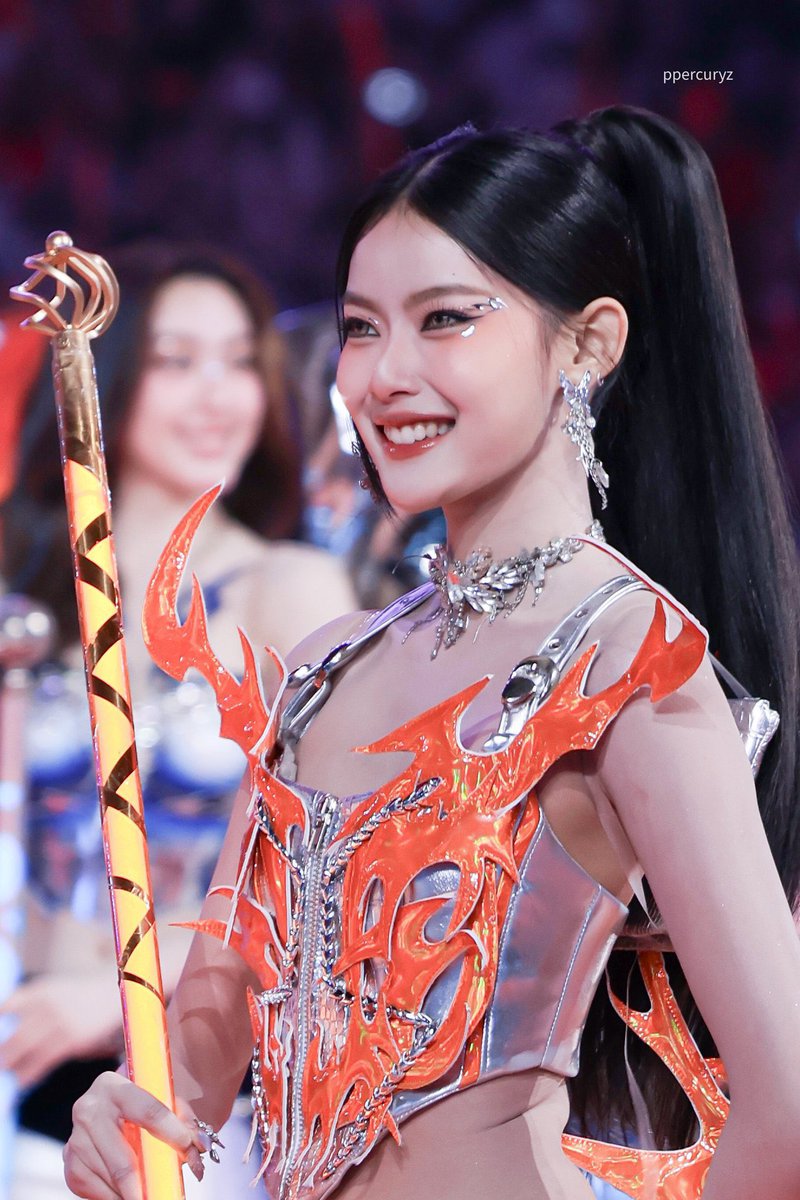 ♡̶ july (บีม) tweet media