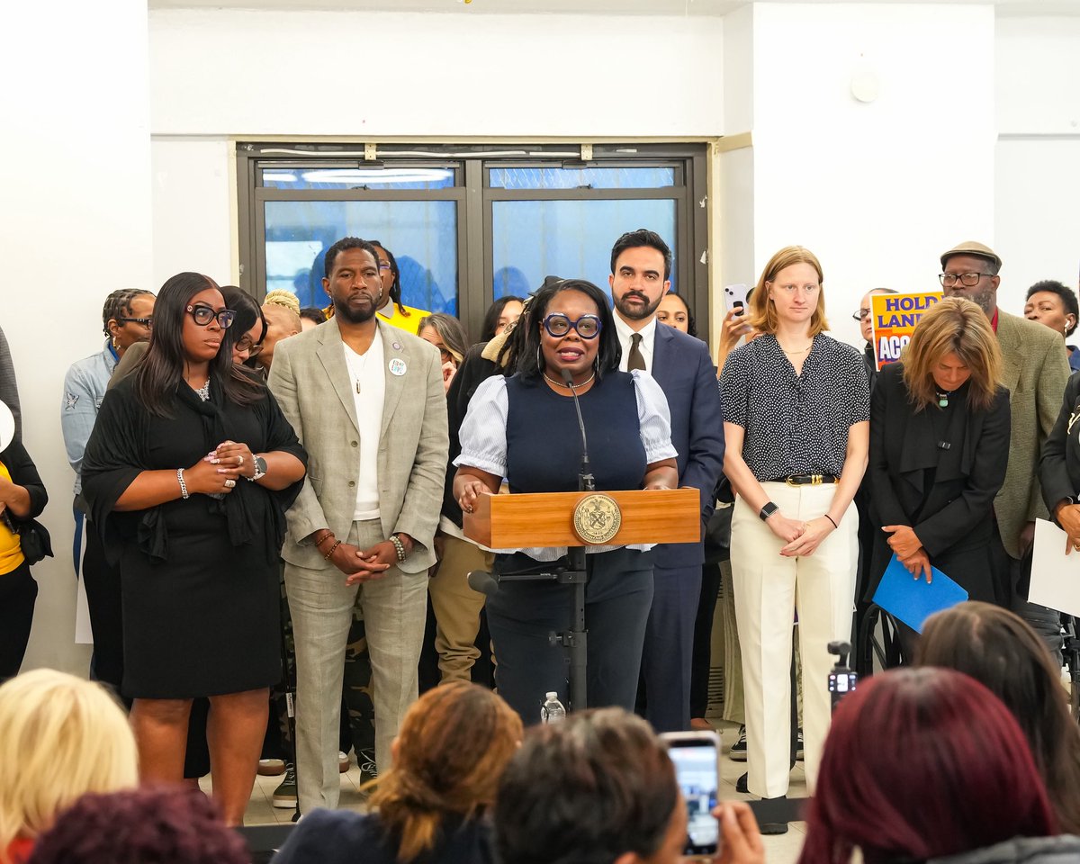 Hon. Vanessa L. Gibson, MPA (She, Her, Hers) tweet media
