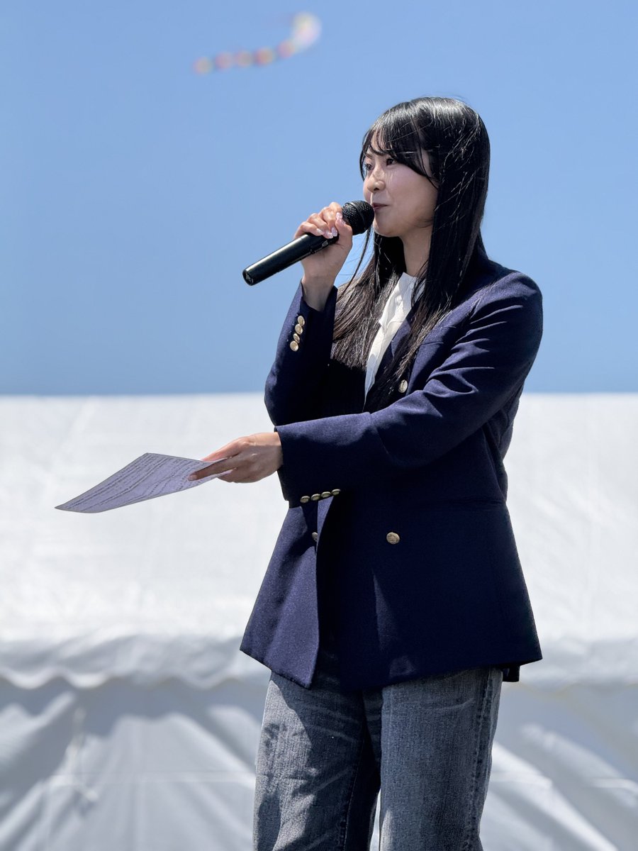 🪁第３８回 世界の凧の祭典🪁
〜令和６年能登半島地震復興祈念〜

司会は石川テレビアナウンサー
古賀華梨（こが　けりー）さんと
元ほくりくアイドル部の
奥村星香（おくむら　せいか）さん😊
美女２人に朝からテンション高くなりました❤️‍🔥

#世界の凧の祭典 
#凧上げ
#司会は 
#古賀華梨 
#奥村星香