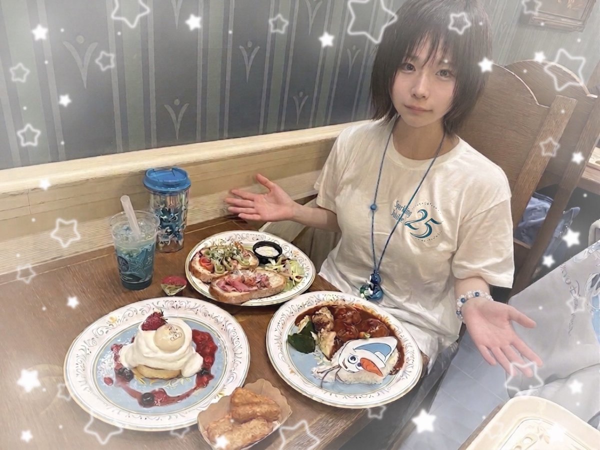 なつ tweet media