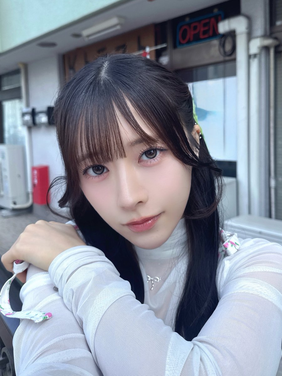 汐見まとい tweet media