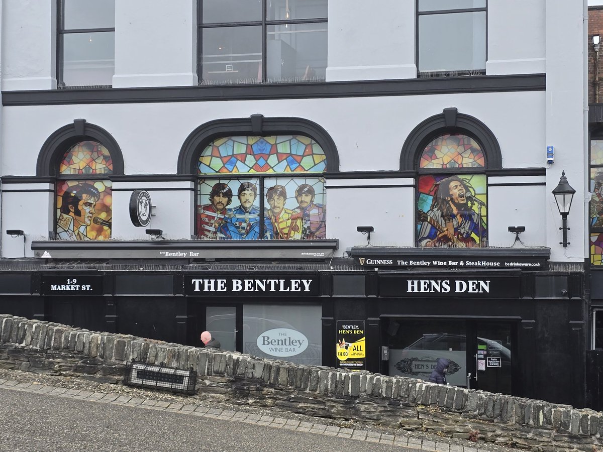 DevinBurress's tweet photo. Beautiful stained glass murals at the Bentley. https://t.co/ZFmxfcRy7U