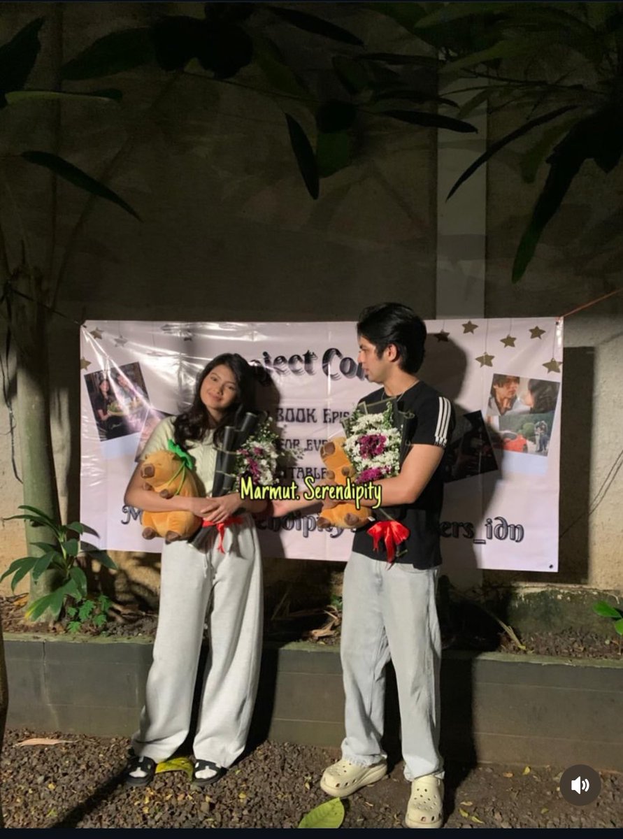 exvosers5469's tweet photo. anjir udah tau kapalnya g bakal berlayar masih aja dilanjutin😭keren sih manusia" dibelakang marmut https://t.co/rRWL1U11e0