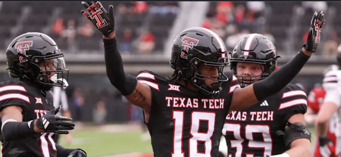 Markez davis tweet media