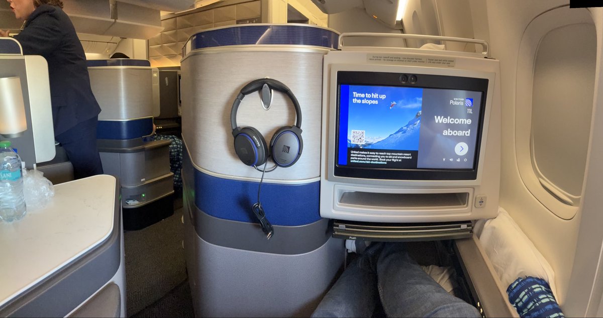 fsumatt's tweet photo. That’s why I always book it or fly it myself. 😜 https://t.co/yYDSgQCkgQ