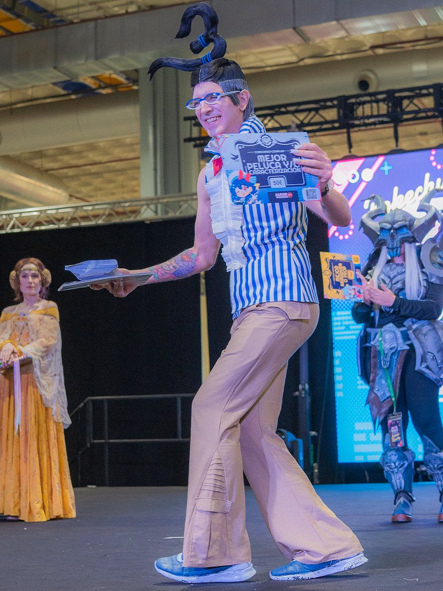 Japan Weekend tweet media