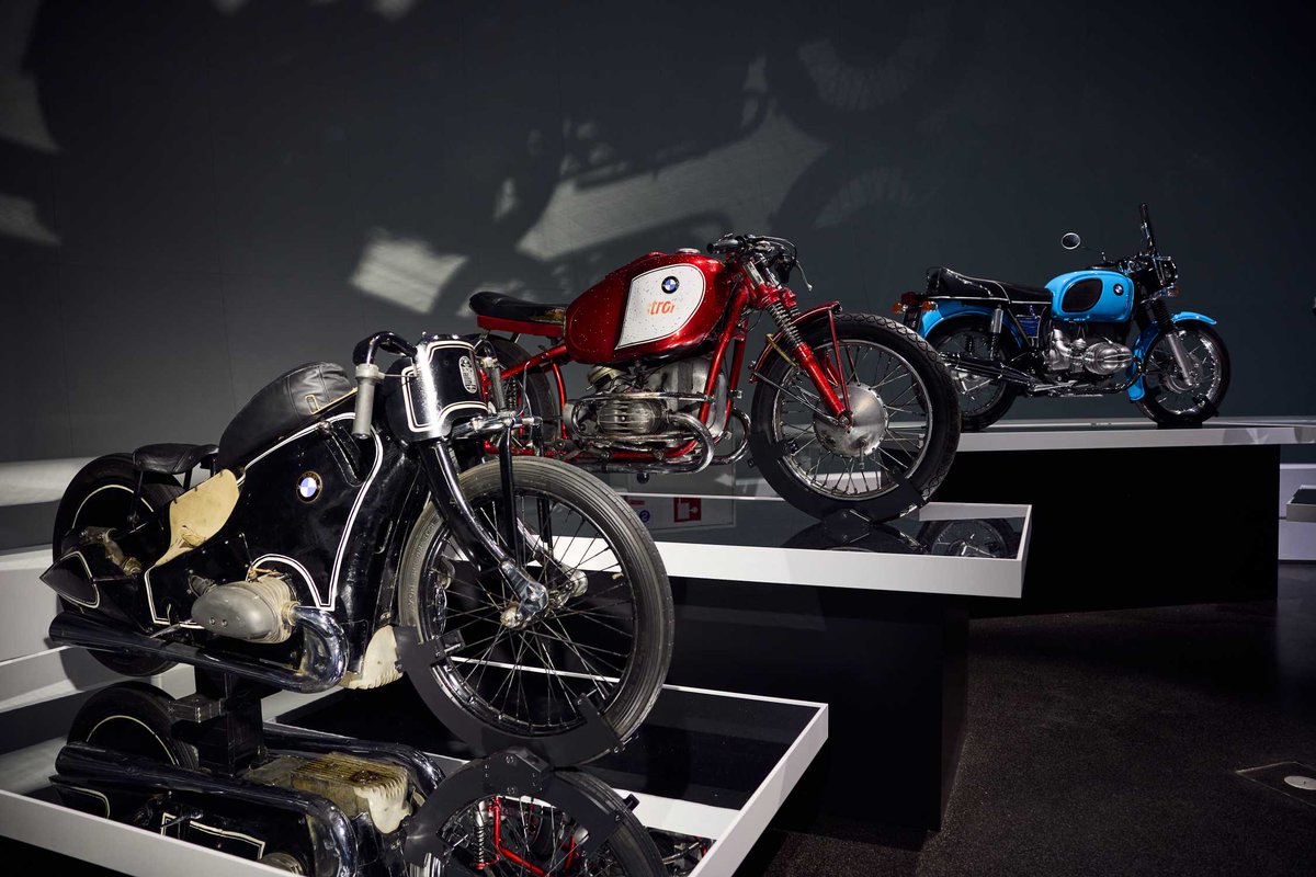 Moto_History's tweet photo. This picture was supposedly taken from the BMW museum. Great pictures of innovative motorcycles.  #bmwmotorcycles  #factorycustommotorcycles  #uniquedesgns  #innovativedesign  #motorcycledesign  #allthingsengineered  #classicinnovation  #uniquemotorcycles  #motorcyclemuseum https://t.co/pCUIkYelP1