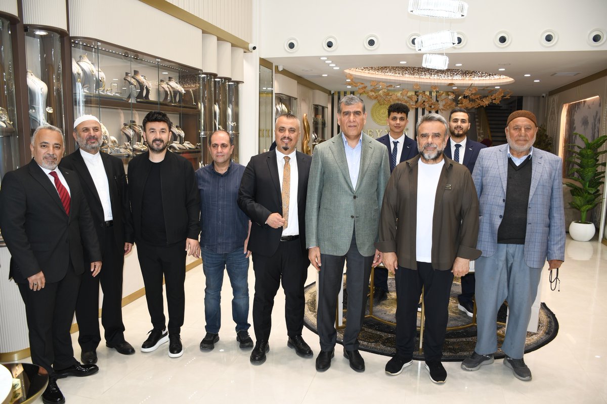 yenicizgigazete's tweet photo. Seyyid Mücevherat 3’üncü Şubesini açtı 

https://t.co/6patLL5BHe @yenicizgigazete aracılığıyla 
#SeyyidMücevherat #altunkaya #kuyumcu #ales #gaziantep #tamerkaradağlı #mardin #yenicizgihaber https://t.co/HGWDNcWWad