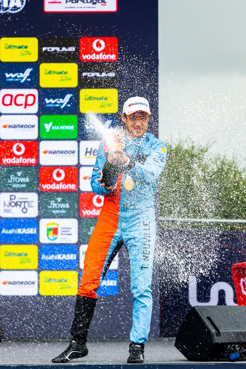 Thierry Neuville tweet media