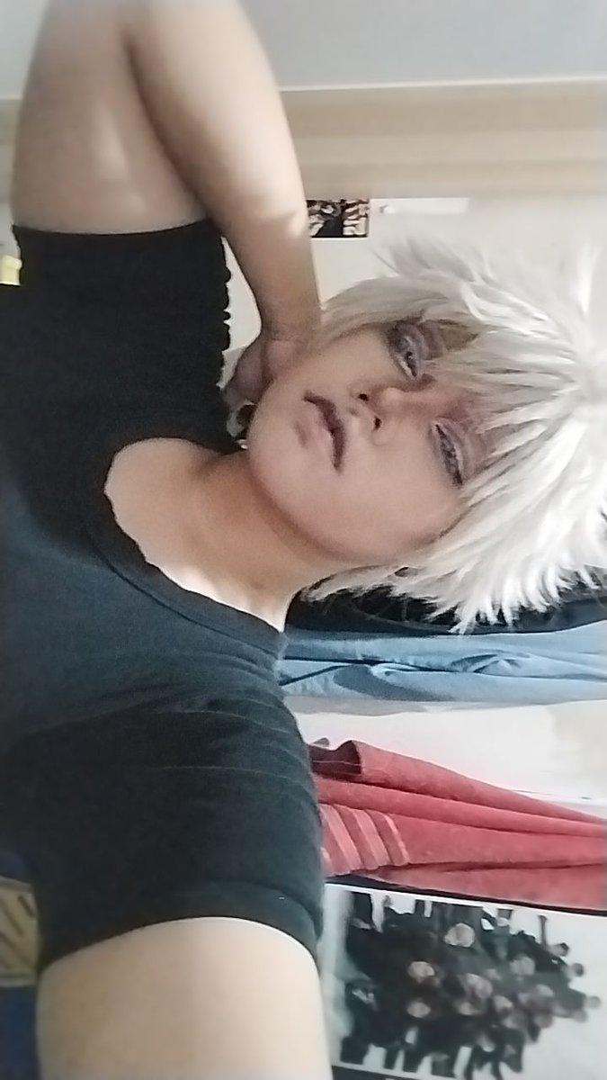 tabitokrasu's tweet photo. Hai, it's been a while ya. Here's my Gojo cosplay as a sign of apology. 🤞🏻 https://t.co/BqogBoxlgs