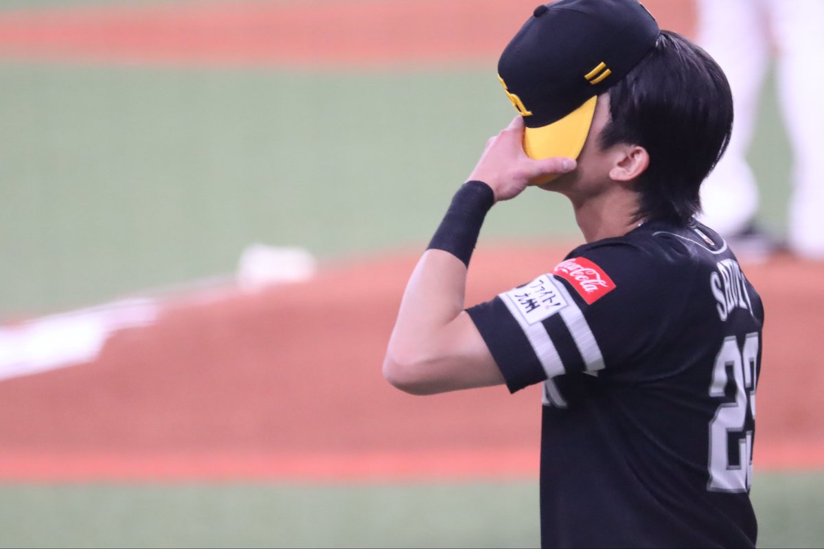 sb_enik's tweet photo. 4.28 京セラドーム🏟️

横顔もかっこいい🧢

#周東佑京 https://t.co/ZC0iotzjsC