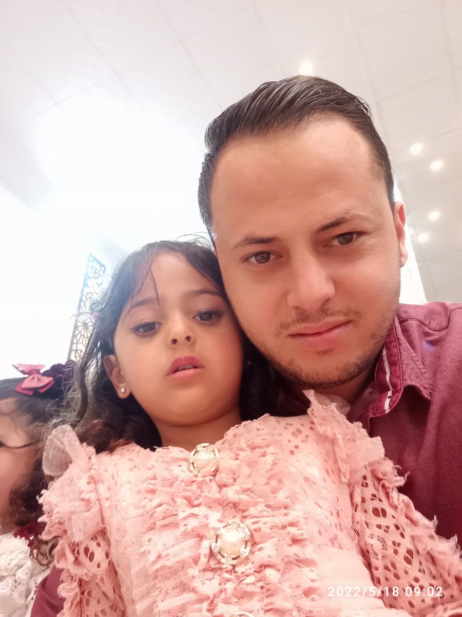 MahmoudAlm88862's tweet photo. 💔 My daughter Laila’s injured foot is heartbreaking to see…
She urgently needs reconstructive surgery and ongoing medical care 😢
The surgery costs $1000, and any donation or share could help save her 🙏💔
#Donate or share the post.🇵🇸

👇#SaveLaila
https://t.co/gyGQVvLFI7 https://t.co/OjRoygTztK
